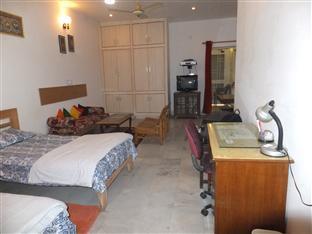 Sri Radha Krishna Kunj Bed & Breakfast อัครา ภายนอก รูปภาพ